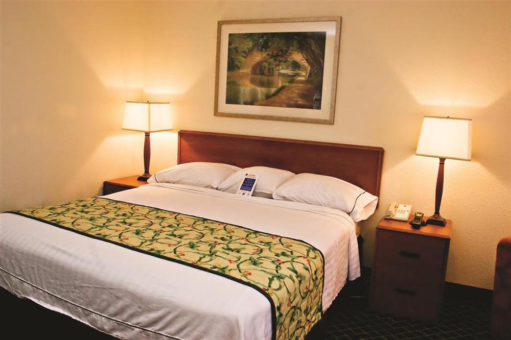 Motel 6-Buffalo, Ny - Airport - Уильямсвилл Номер фото